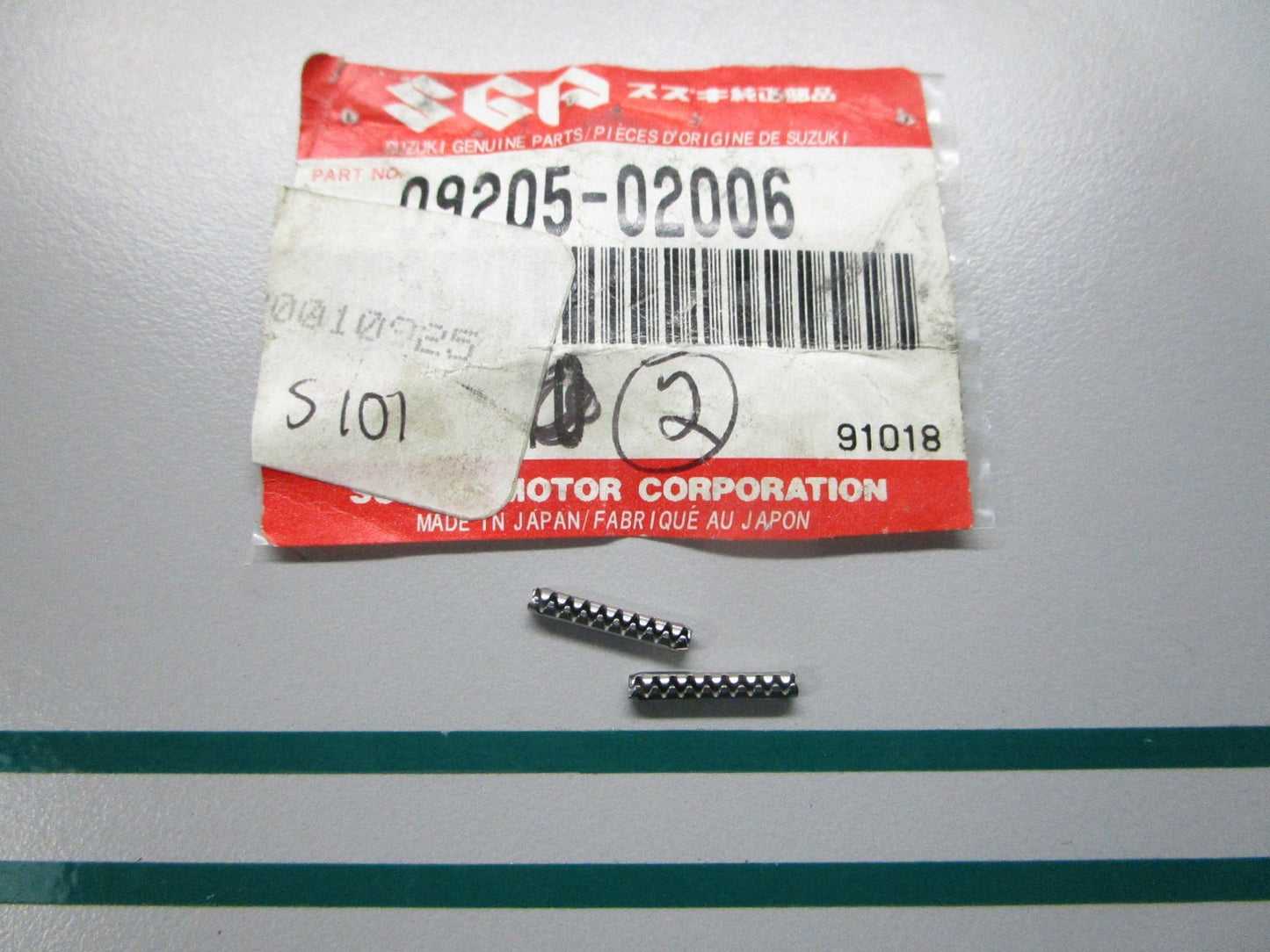 NEW OEM (LOT OF 2) 09205-02006 Suzuki Pin 0810