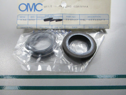 NEW OEM (LOT OF 2) 329922 0329922 OMC Johnson Evinrude Oil Seal 0810