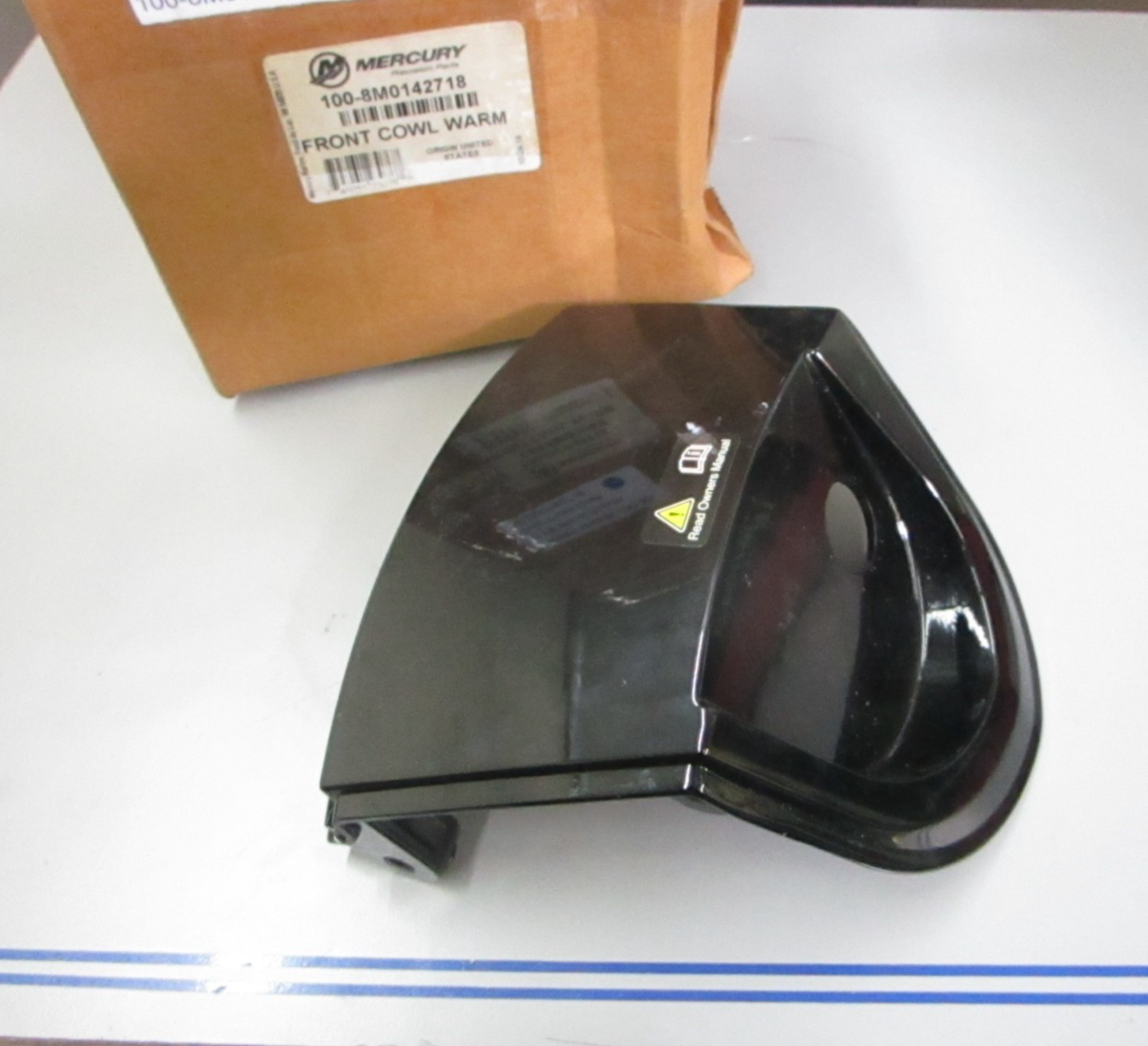 *NEW OEM* 0720 Mercury Verado 250 300 V8 Warm Fusion Lower Front Cowl 8M0142718