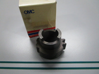 NEW OEM 124644 0124644 OMC Johnson Evinrude Drive Gear 0810