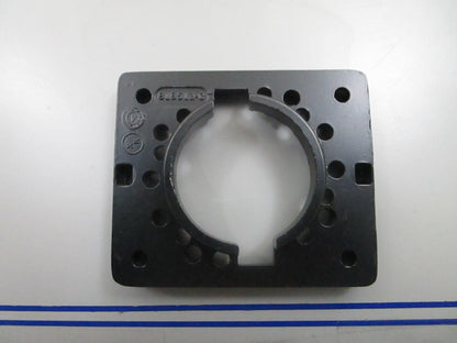 *NEW OEM* 0810 Mercury Quicksilver Bezel Assembly 818513T