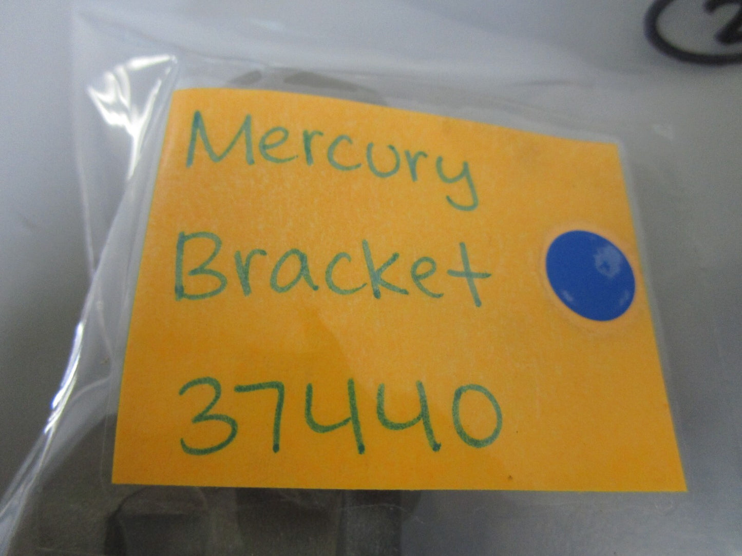 *NEW OEM* 0810 Mercury Quicksilver Bracket 37440