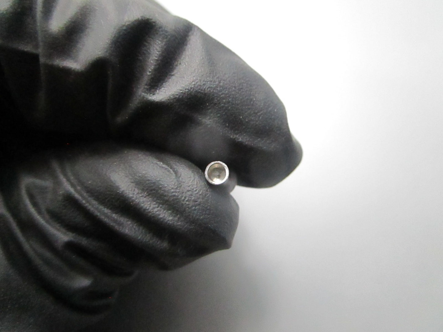 *NEW OEM* 0810 Harley Davidson Rivet 90965-63