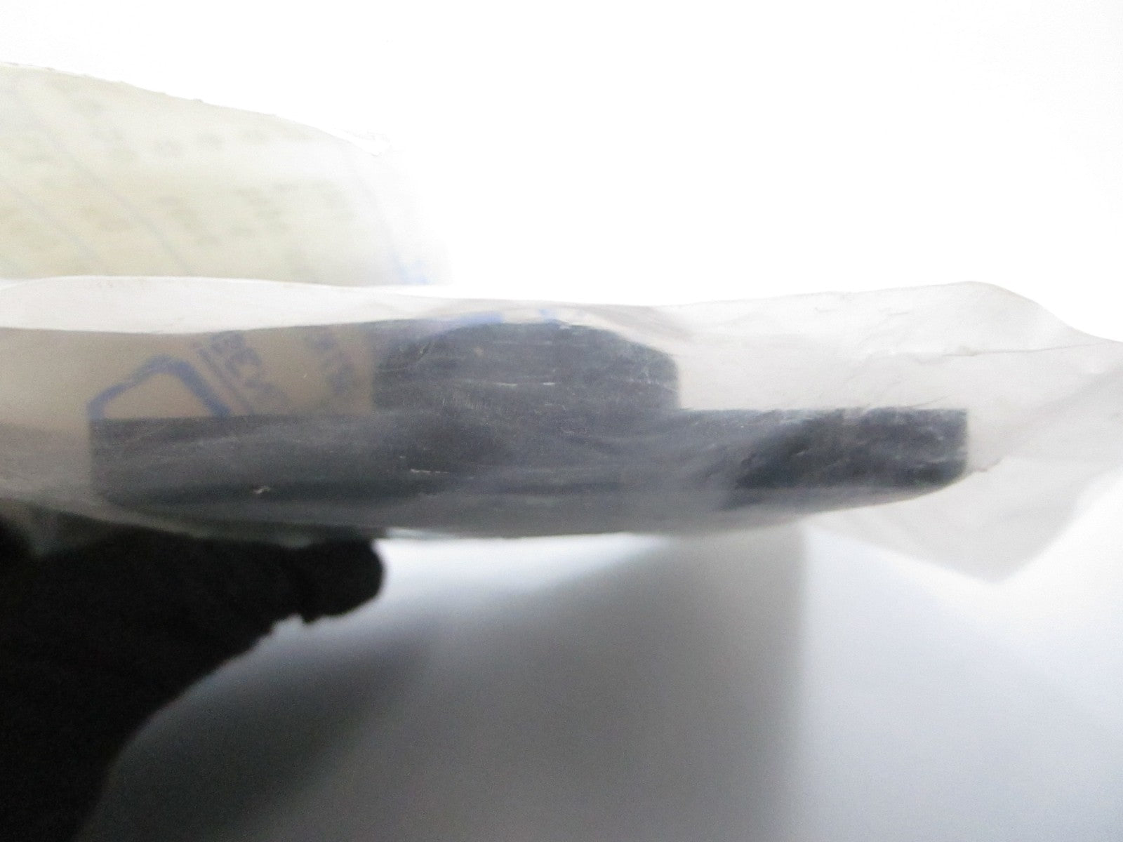 *NEW OEM* 0810 OMC Johnson Evinrude Bezel 125313 0125313