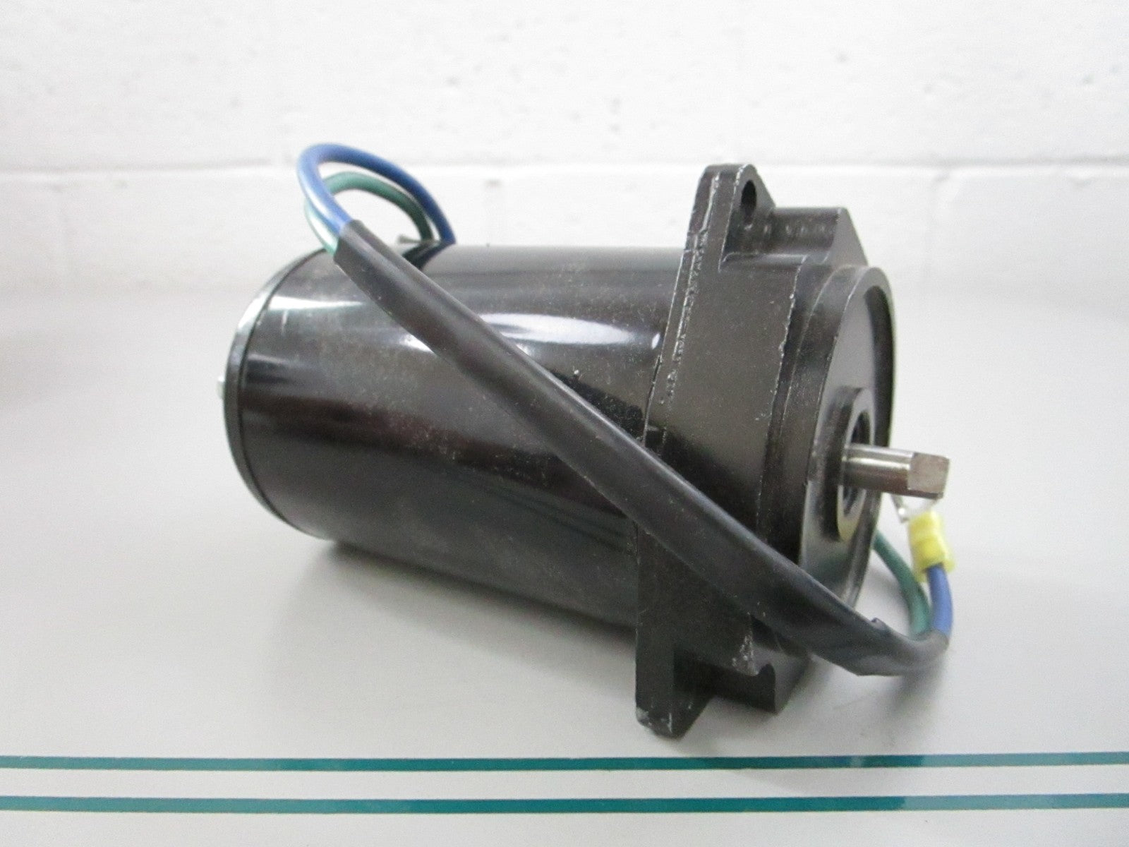 NEW 18-6779 Replaces: OMC 986280 Sierra Tilt Trim Motor 0810