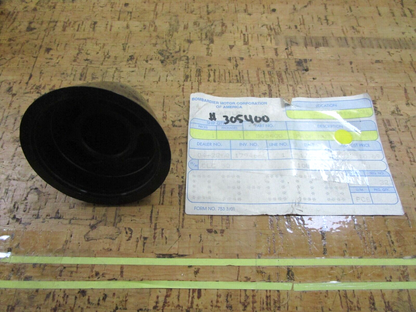 *NEW OEM* 0750 OMC Johnson Evinrude PROP NUT 305400 0305400