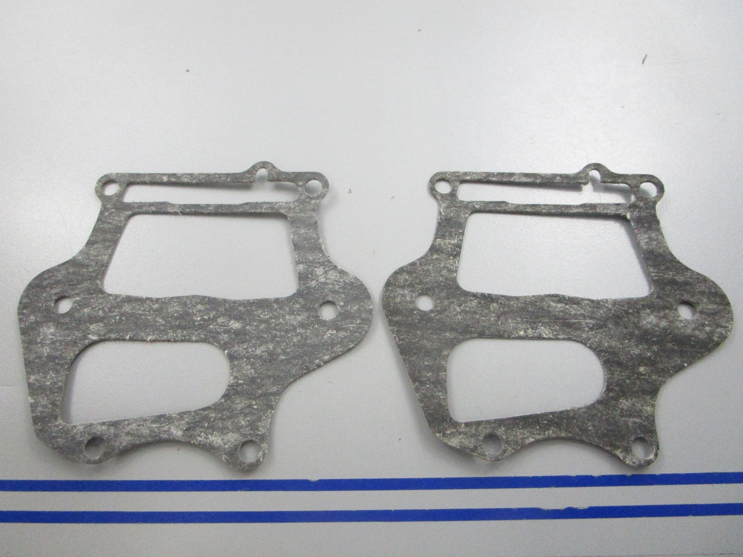 NEW OEM (LOT OF 2) 203379 0203379 OMC Johnson Evinrude Gasket 0810