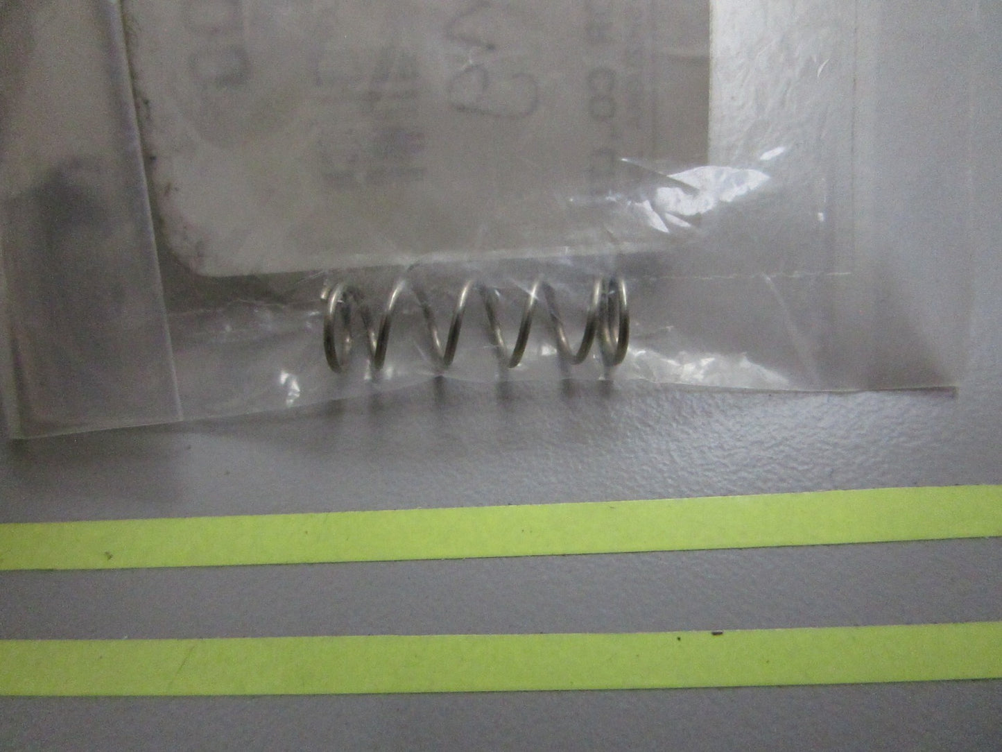 *NEW OEM* 0810 Yamaha Spring 30X-14334-00