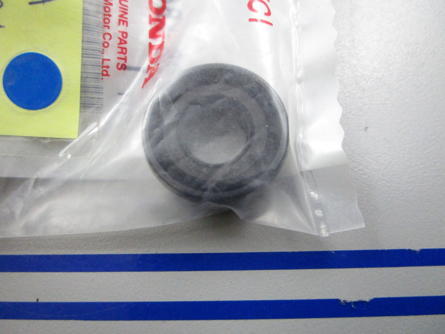 *NEW OEM* 0810 Honda Oil Seal 91208-KB4-671