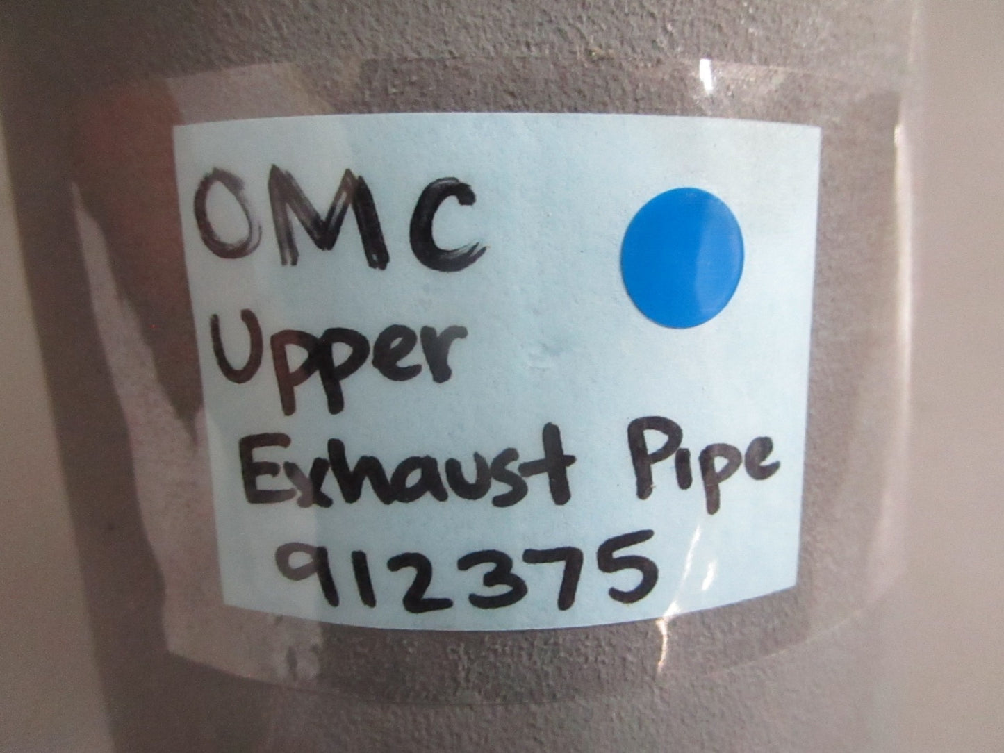 *NEW OEM* 0820 OMC Johnson Evinrude Upper Exhaust Pipe 912375 0912375