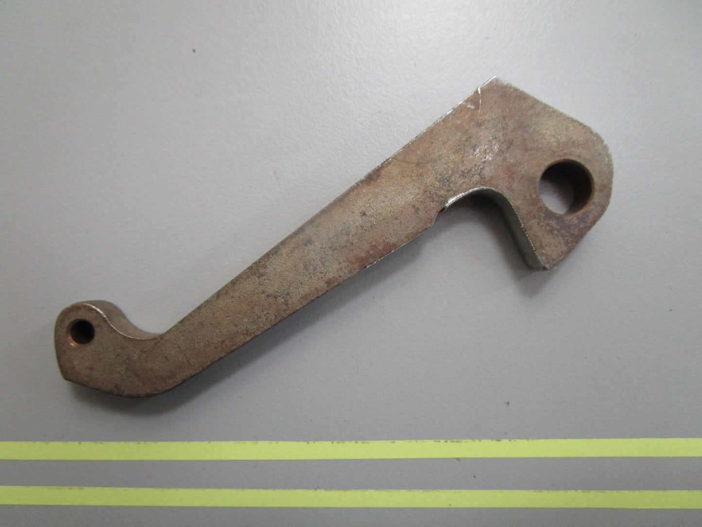 *NEW OEM* 0810 Mercury Quicksilver Reverse Lock Hook 38382