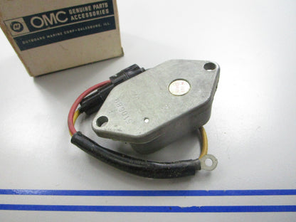 *NEW OEM* 0810 OMC Johnson Evinrude Voltage Regulator 580791 0580791