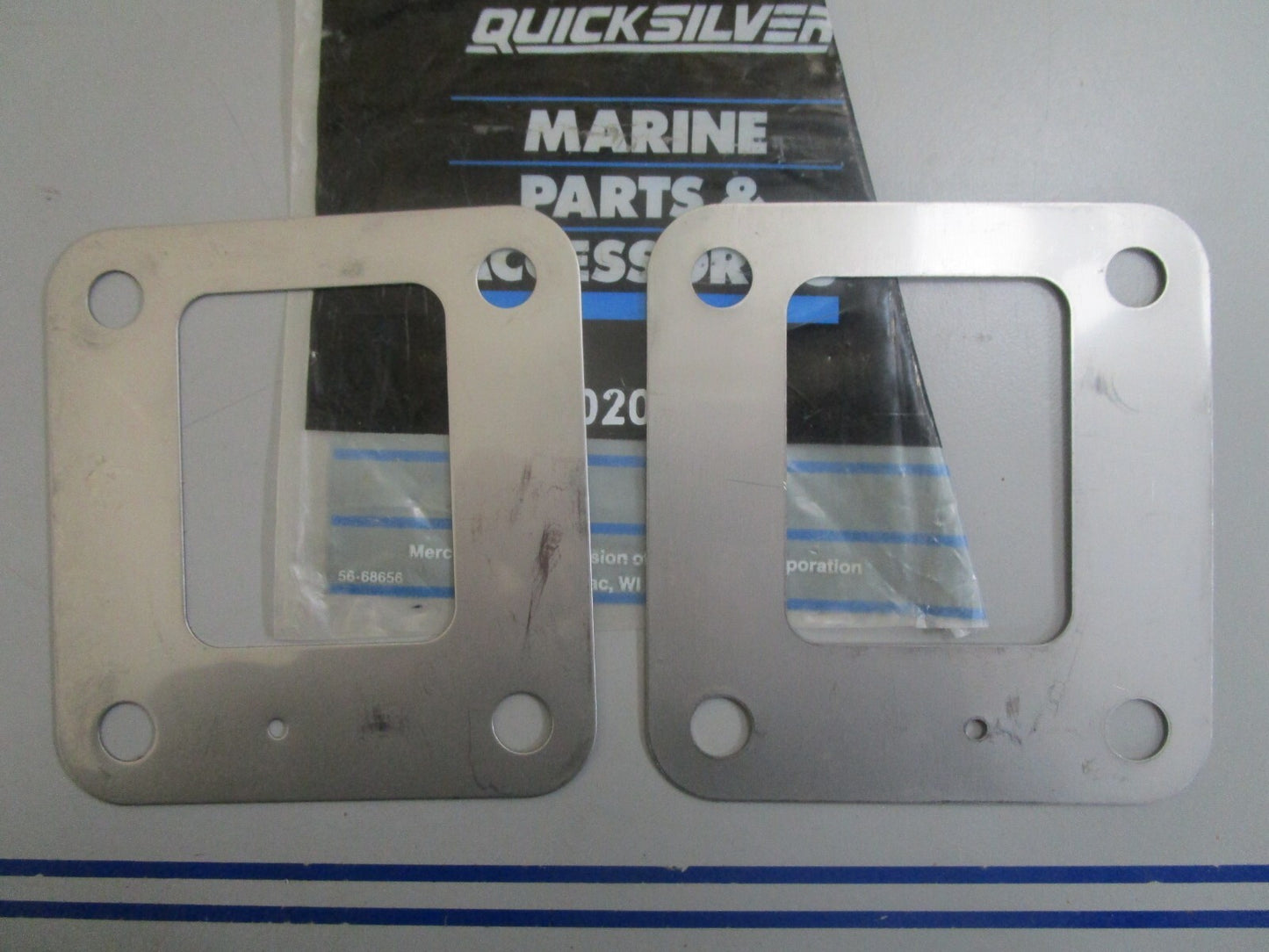 *NEW OEM* (LOT OF 2) 0810 Mercury Quicksilver Exhaust Plate 60207