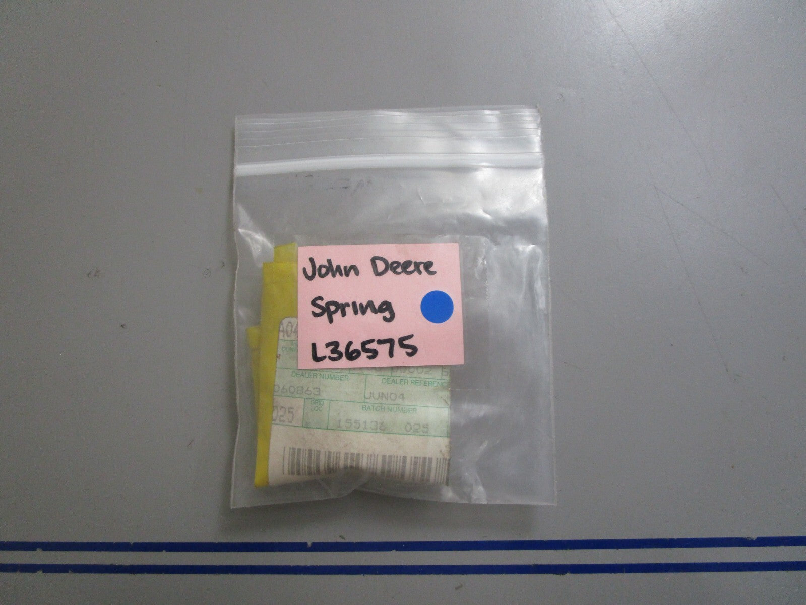 *NEW OEM* 0810 John Deere Spring L36575