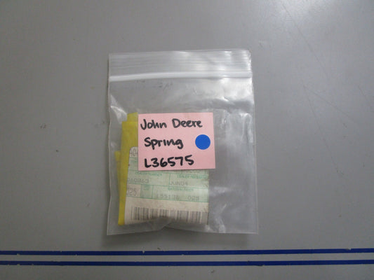 *NEW OEM* 0810 John Deere Spring L36575