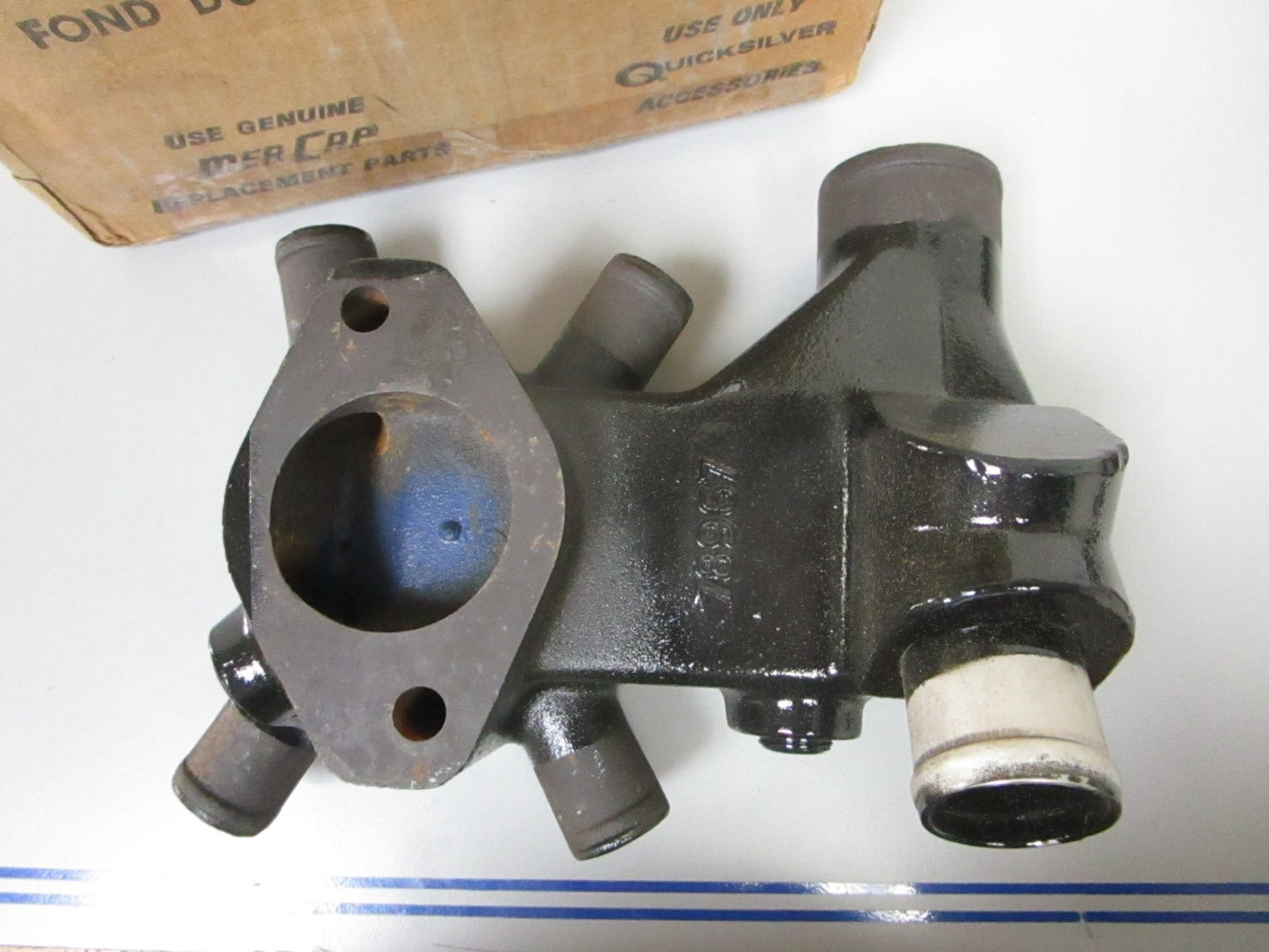 NEW OEM 78985A1 Mercury Mercruiser GM 325 350 454 Thermostat Housing 0720