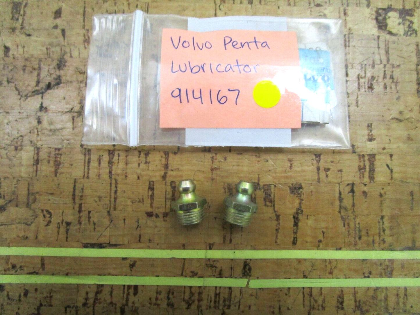 *NEW OEM* (LOT OF 2) 0750 Volvo Penta LUBRICATOR 914167