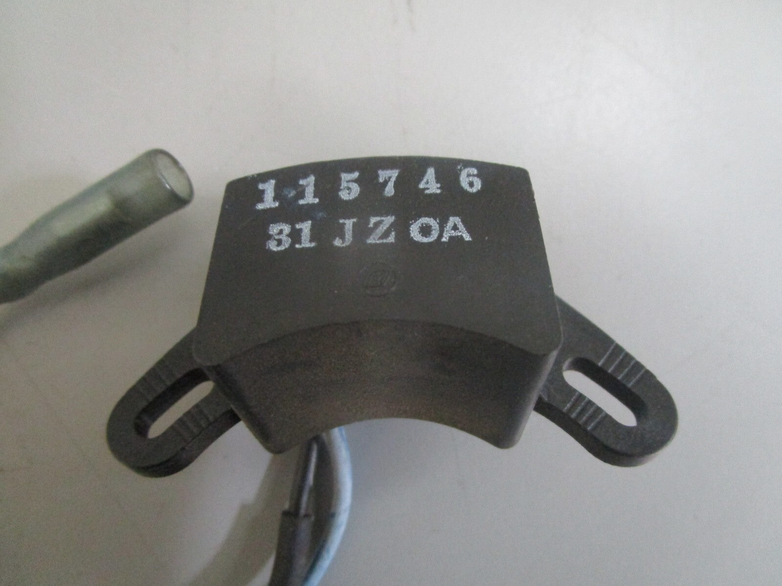 *NEW OEM* 0810 OMC Johnson Evinrude 33HP Sensor 115746 0115746