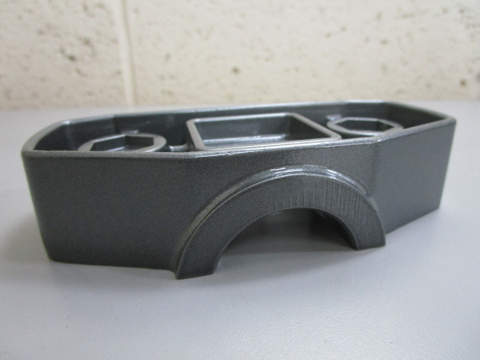 *NEW OEM* 0820 Suzuki Lower Mount Bracket 54212-96310-0ED