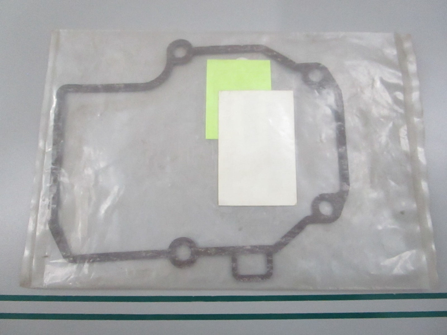 NEW OEM 3C8-61181-2 3C8611812 Tohatsu Gasket 0810