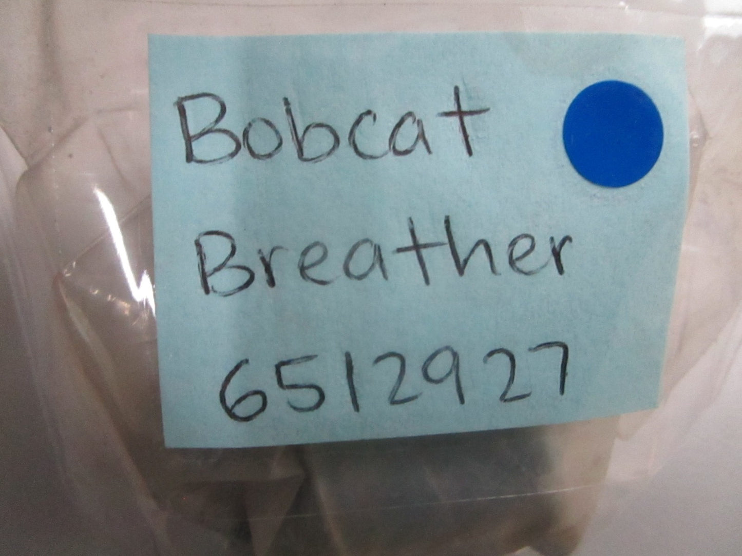 *NEW OEM* 0810 Bobcat Breather 6512927