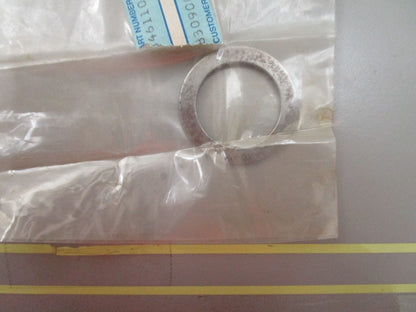 *NEW OEM* 0810 Volvo Penta Spacer Washer 846110