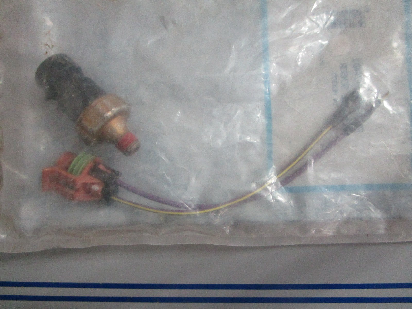 NEW OEM 87-864252A01 Mercury Quicksilver Oil Sensor Kit 0820