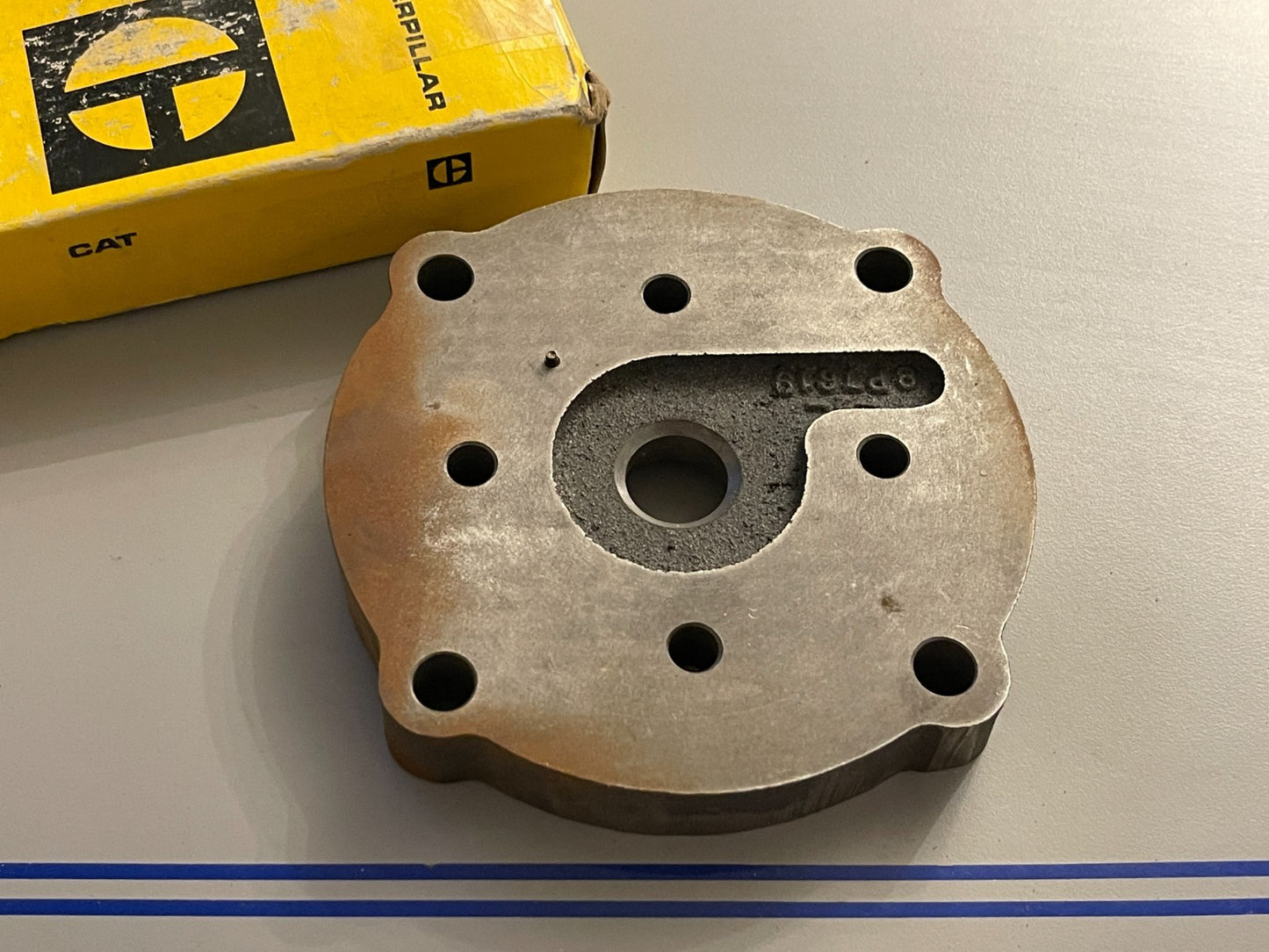 NEW OEM 8P-7613 CAT Caterpillar Plate 0720