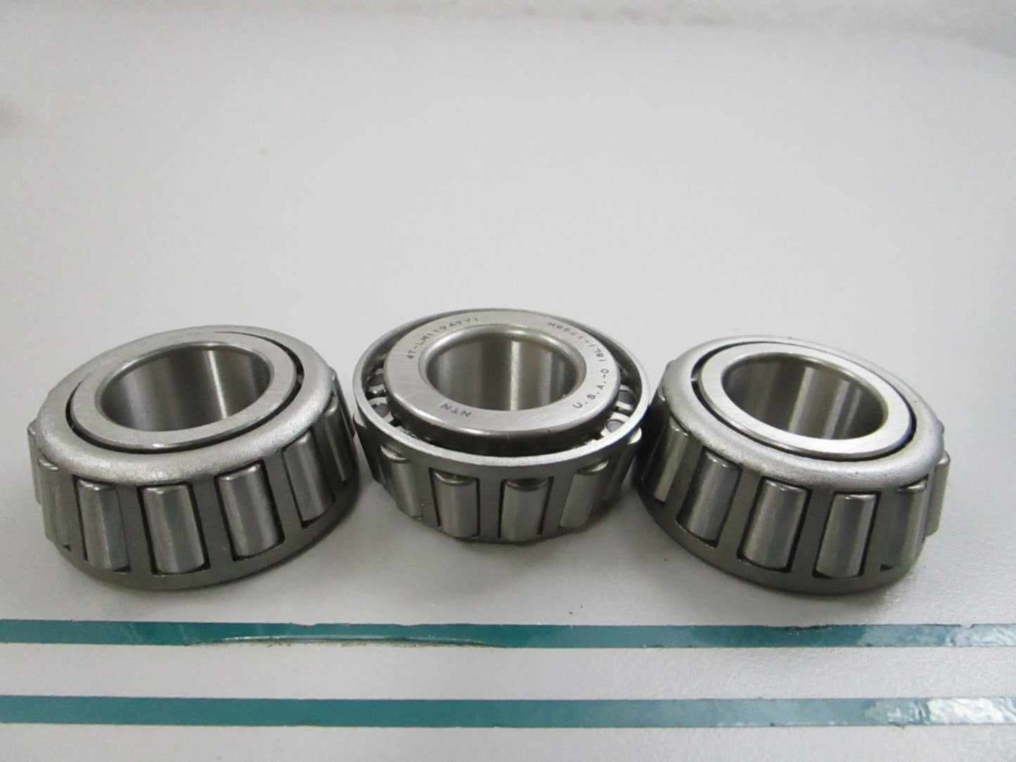 NEW OEM (LOT OF 3) JD8188 John Deere Roller Bearing 0810