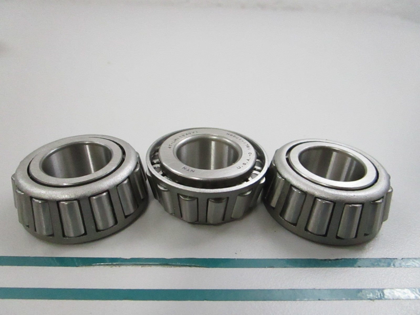 NEW OEM (LOT OF 3) JD8188 John Deere Roller Bearing 0810