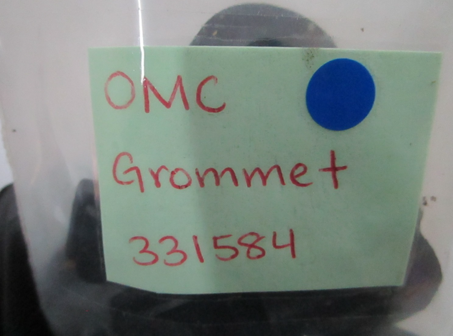 *NEW OEM* (LOT OF 2) 0810 OMC Johnson Evinrude Grommet 331584 0331584