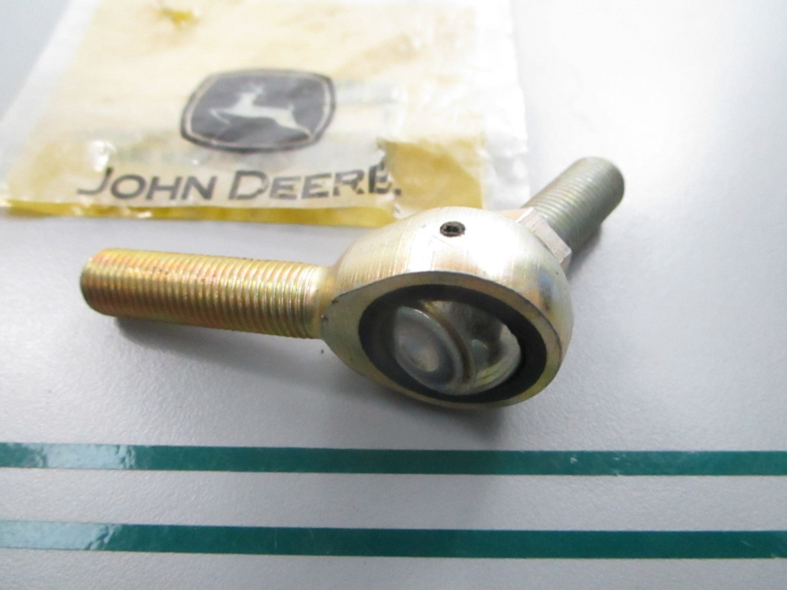 NEW OEM AT56822 John Deere Ball Joint 0810