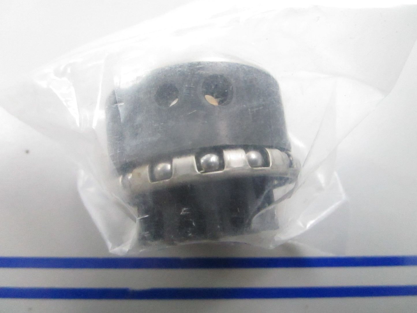 *NEW OEM* 0810 OMC Johnson Evinrude Pinion & Bearing Kit 116534 0116534