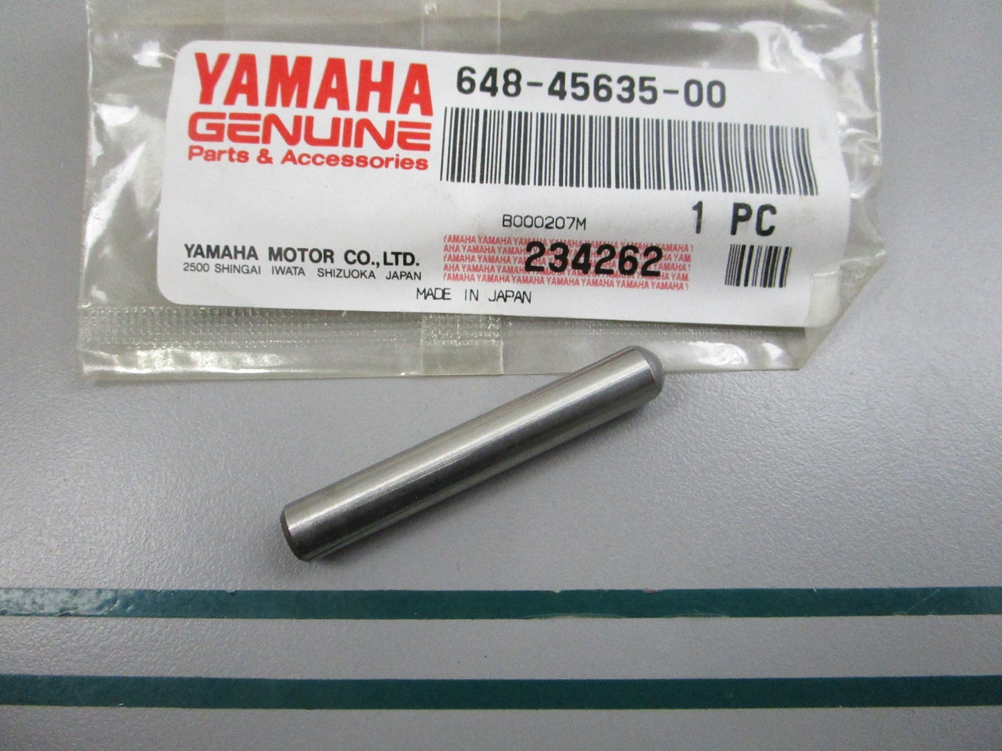 NEW OEM 648-45635-00-00 Yamaha Shift Plunger 0810