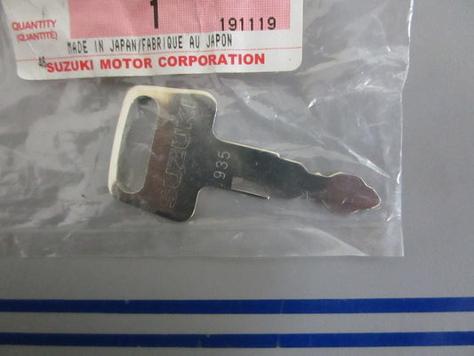 *NEW OEM* 0820 Suzuki Key (935) 37141-99E40