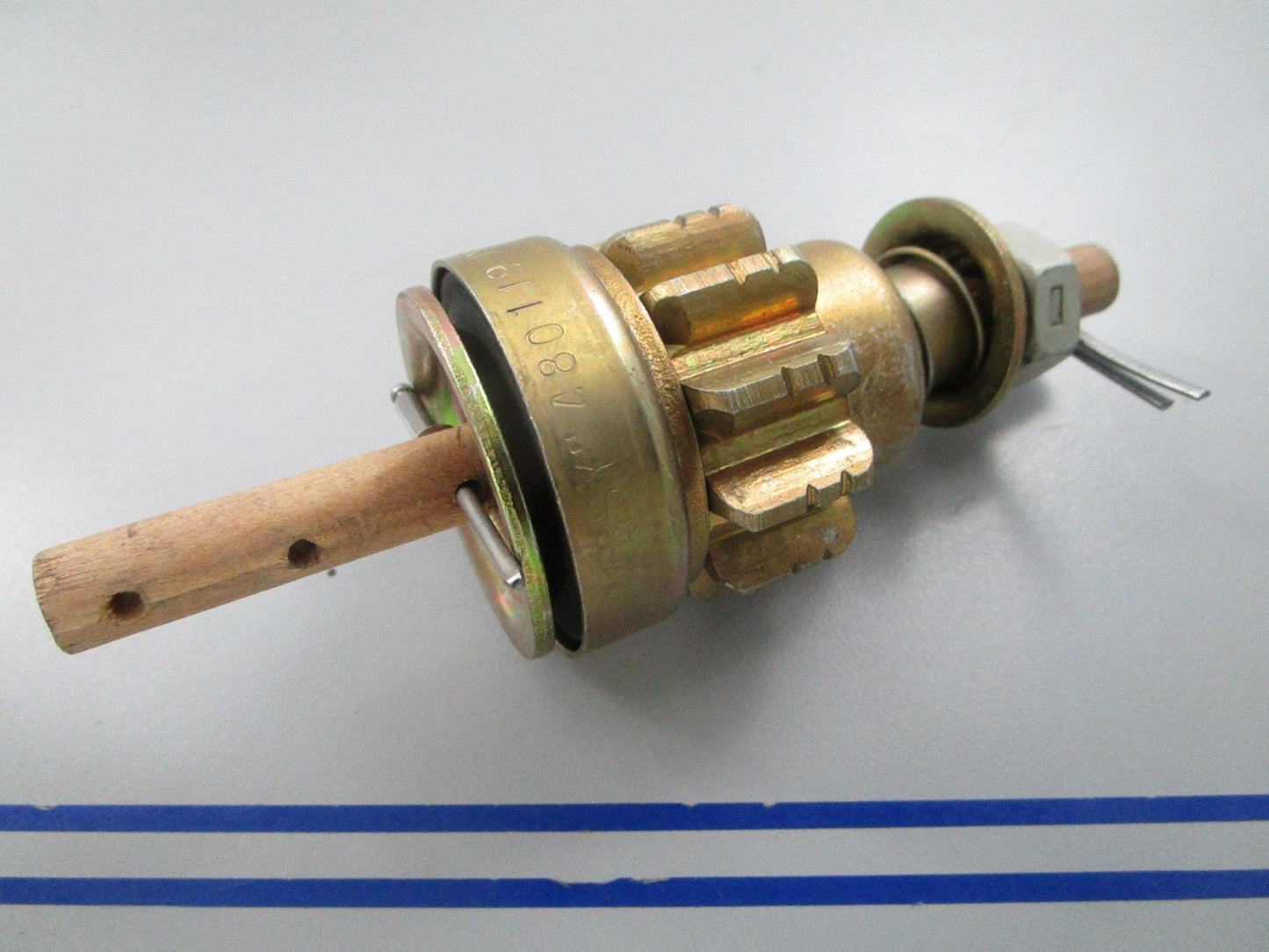 NEW OEM F15113 Mercury Force Drive/Bendix 0810