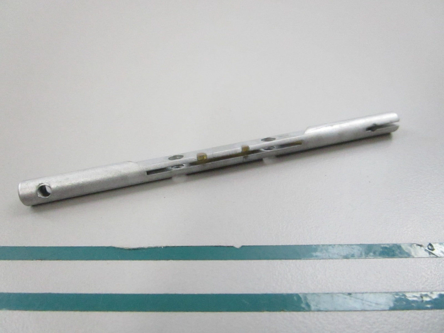 NEW OEM 1395-7614 Mercury Quicksilver Throttle Shaft 0810