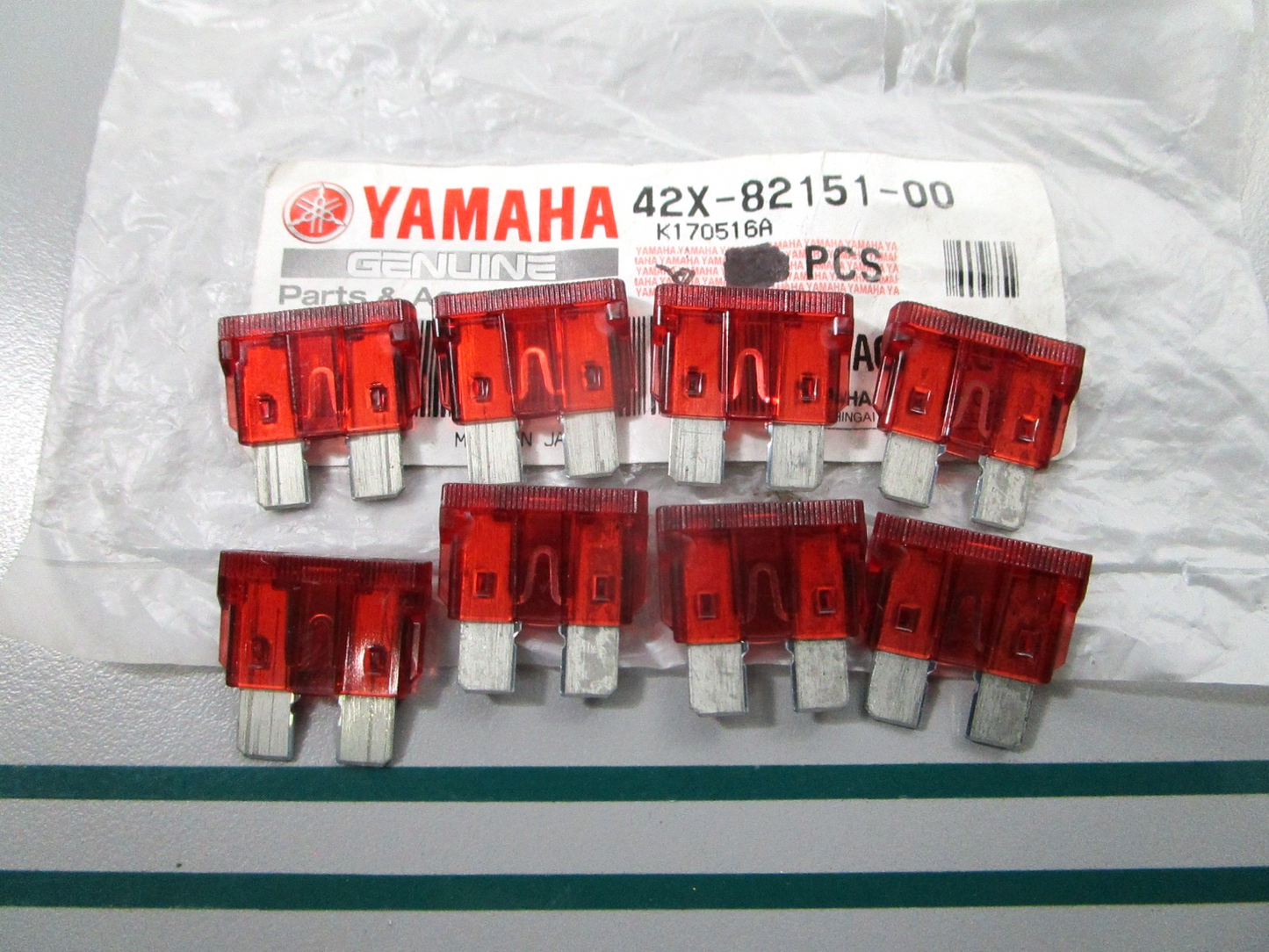 NEW OEM (LOT OF 8) 5Y1-14384-00-00 Yamaha 10AMP Fuse 0810