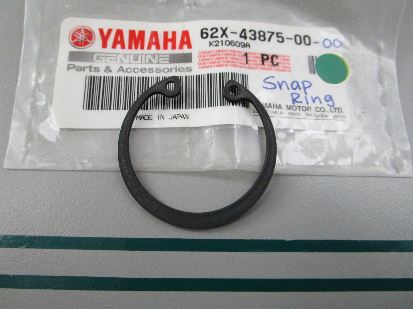 NEW OEM 62X-43875-00-00 Yamaha Snap Ring 0810
