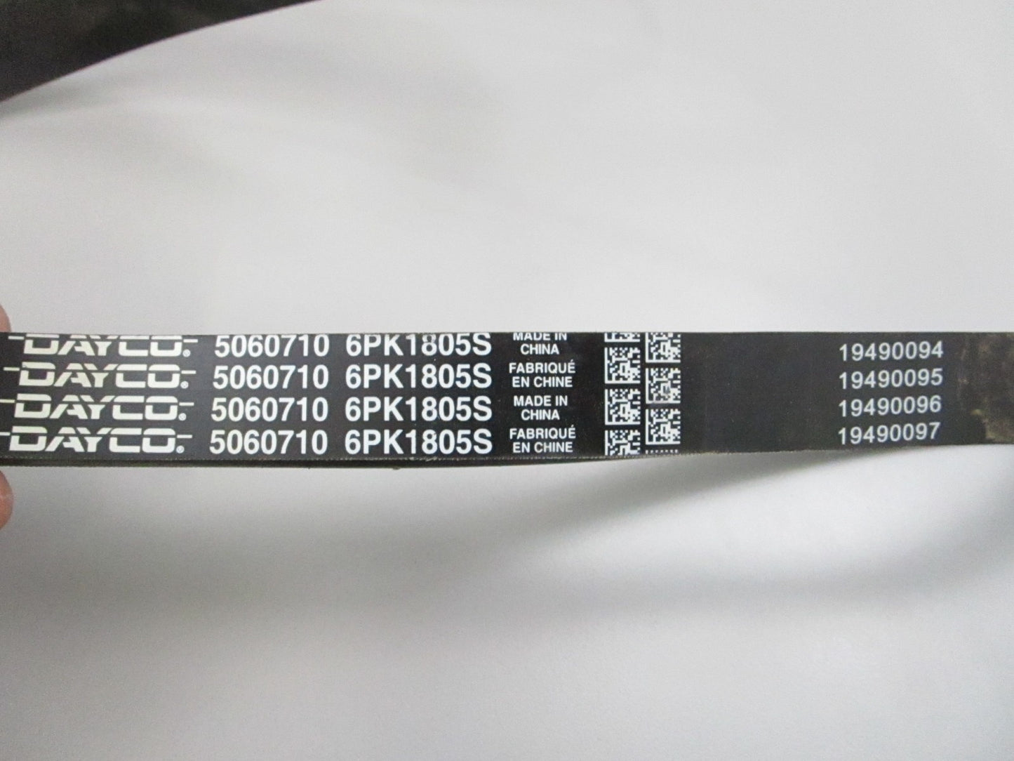NEW 5060710 Dayco Serpentine Belt 0810