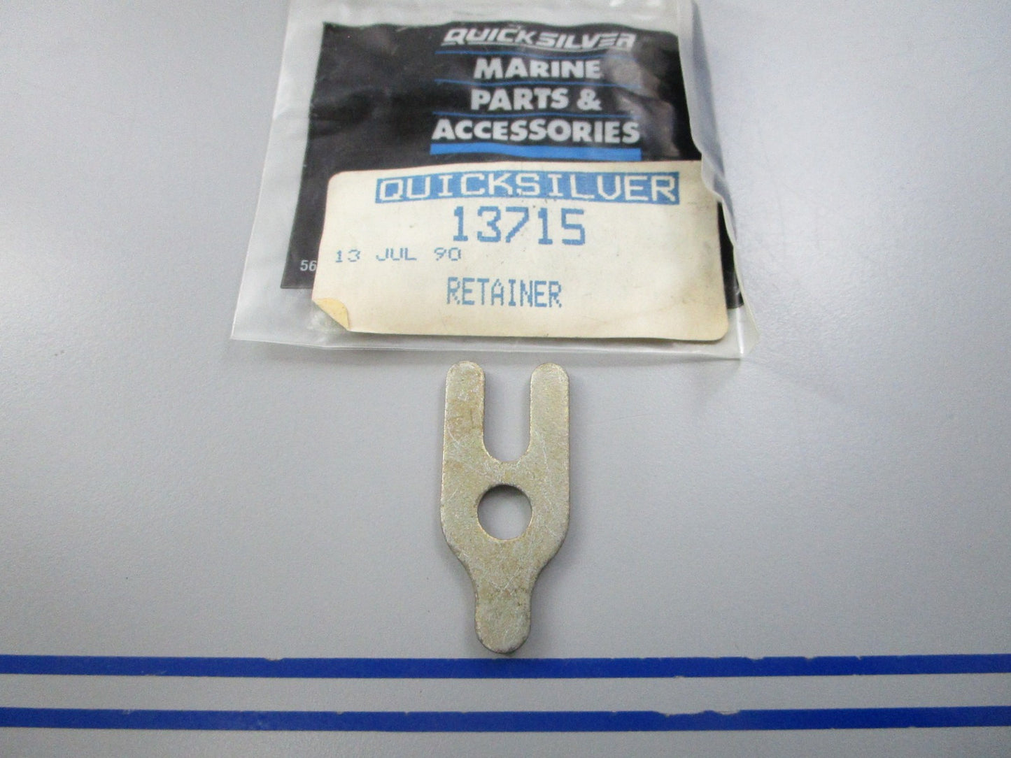 NEW OEM 13715 Mercury Quicksilver Retainer 0810