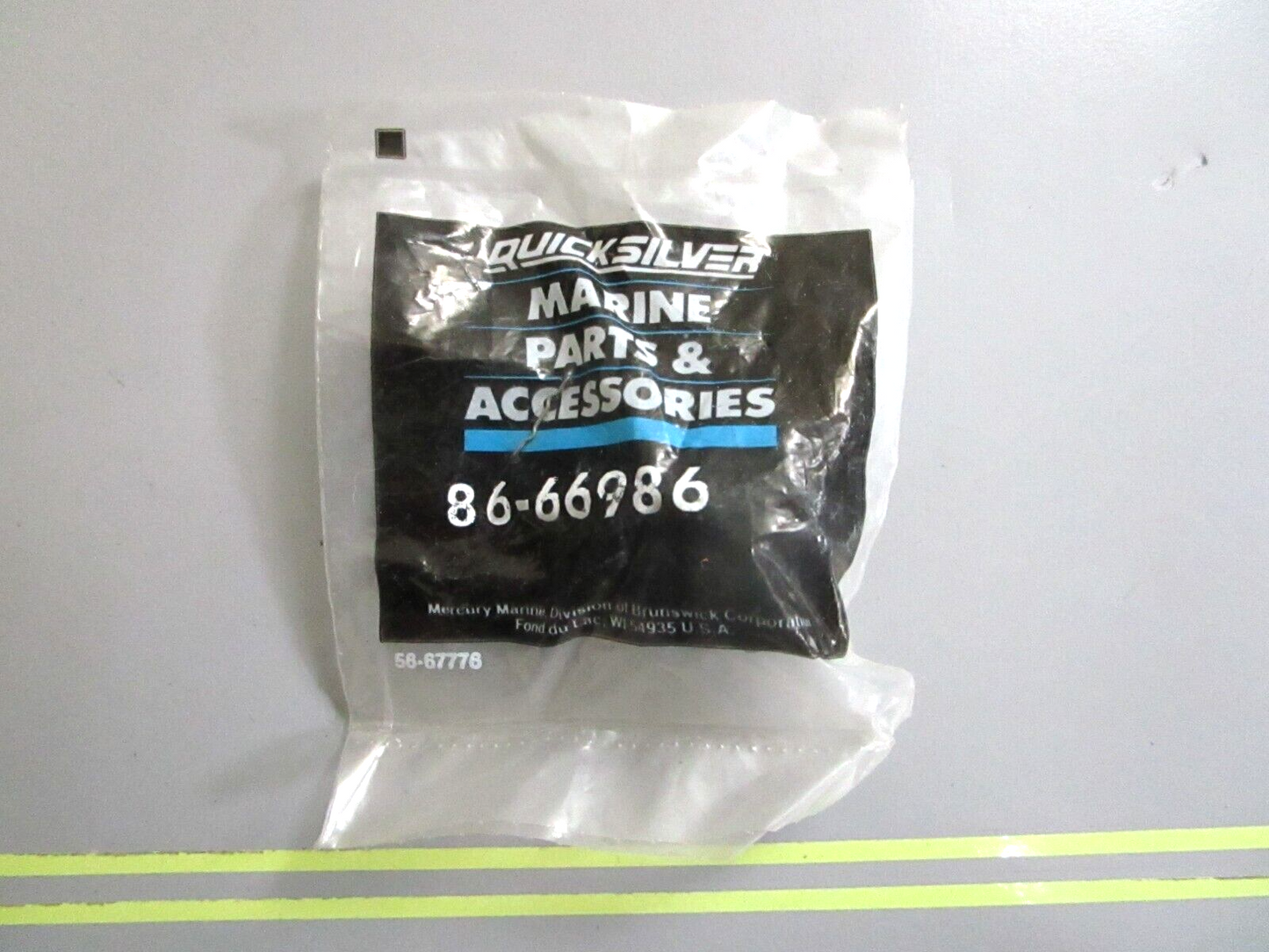 *NEW OEM* 0750 Mercury Quicksilver TERMINAL BLOCK 86-66986