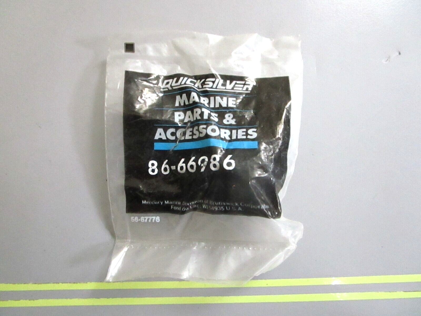 *NEW OEM* 0750 Mercury Quicksilver TERMINAL BLOCK 86-66986