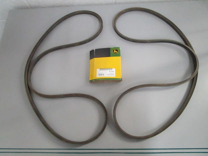 NEW OEM RE12086 John Deere Belt Set 0820