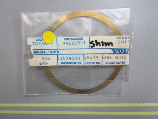 *NEW OEM* 0810 Volvo Penta Shim 941835-1