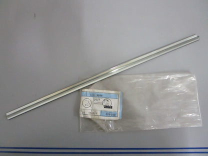 NEW OEM 9289588 Saab Molding Insert 0820