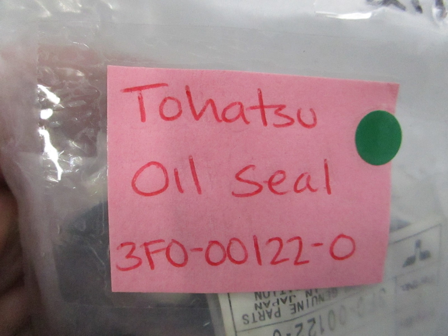 NEW OEM 3F0-00122-0 3F0001220 Tohatsu Oil Seal 0810