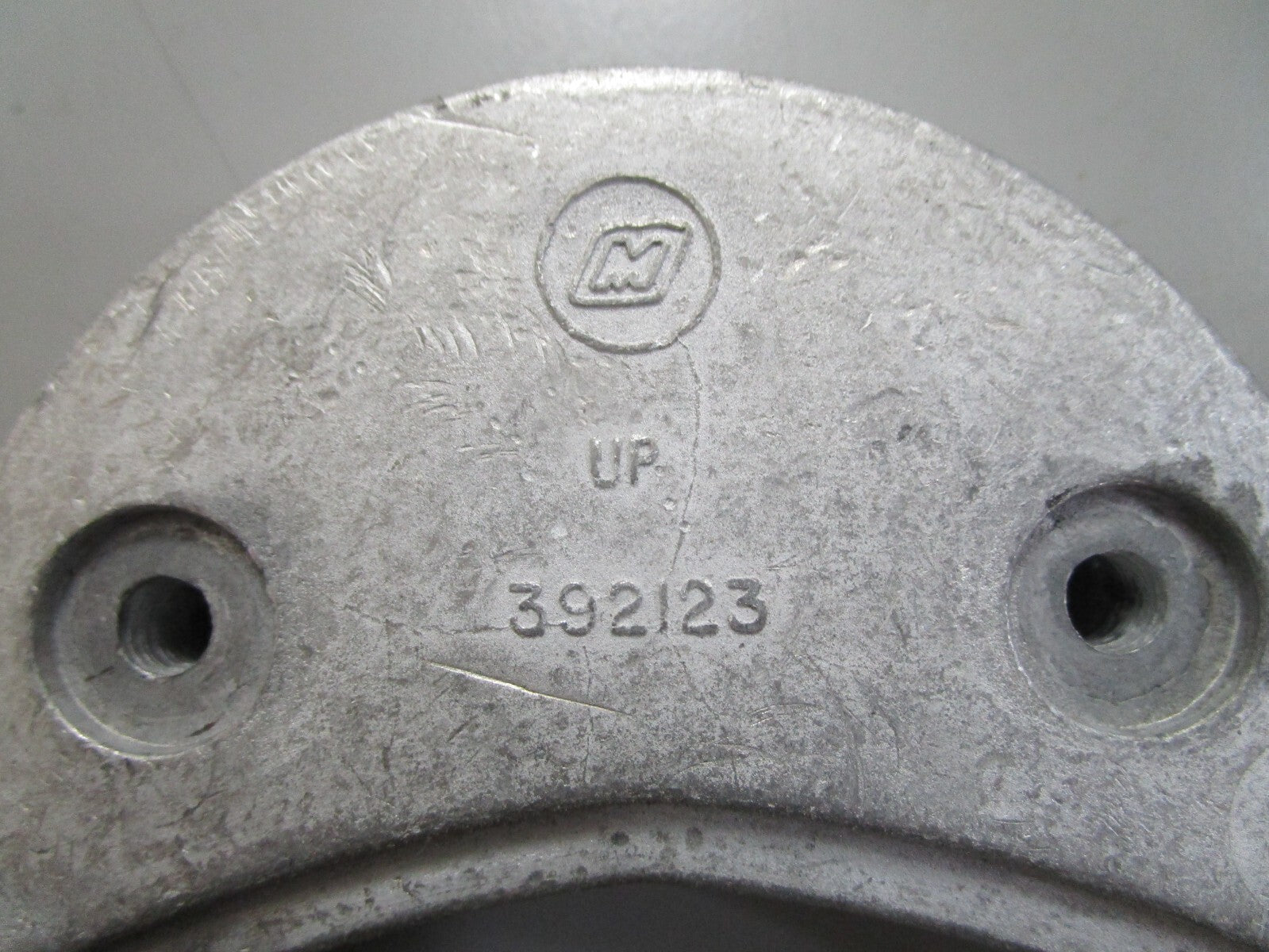 *NEW OEM* 0820 OMC Johnson Evinrude Exhaust Housing Anode 392123 0392123