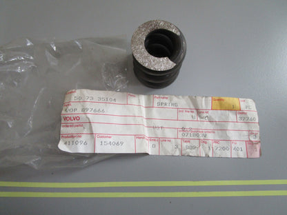 *NEW OEM* 0810 Volvo Penta Spring 897666