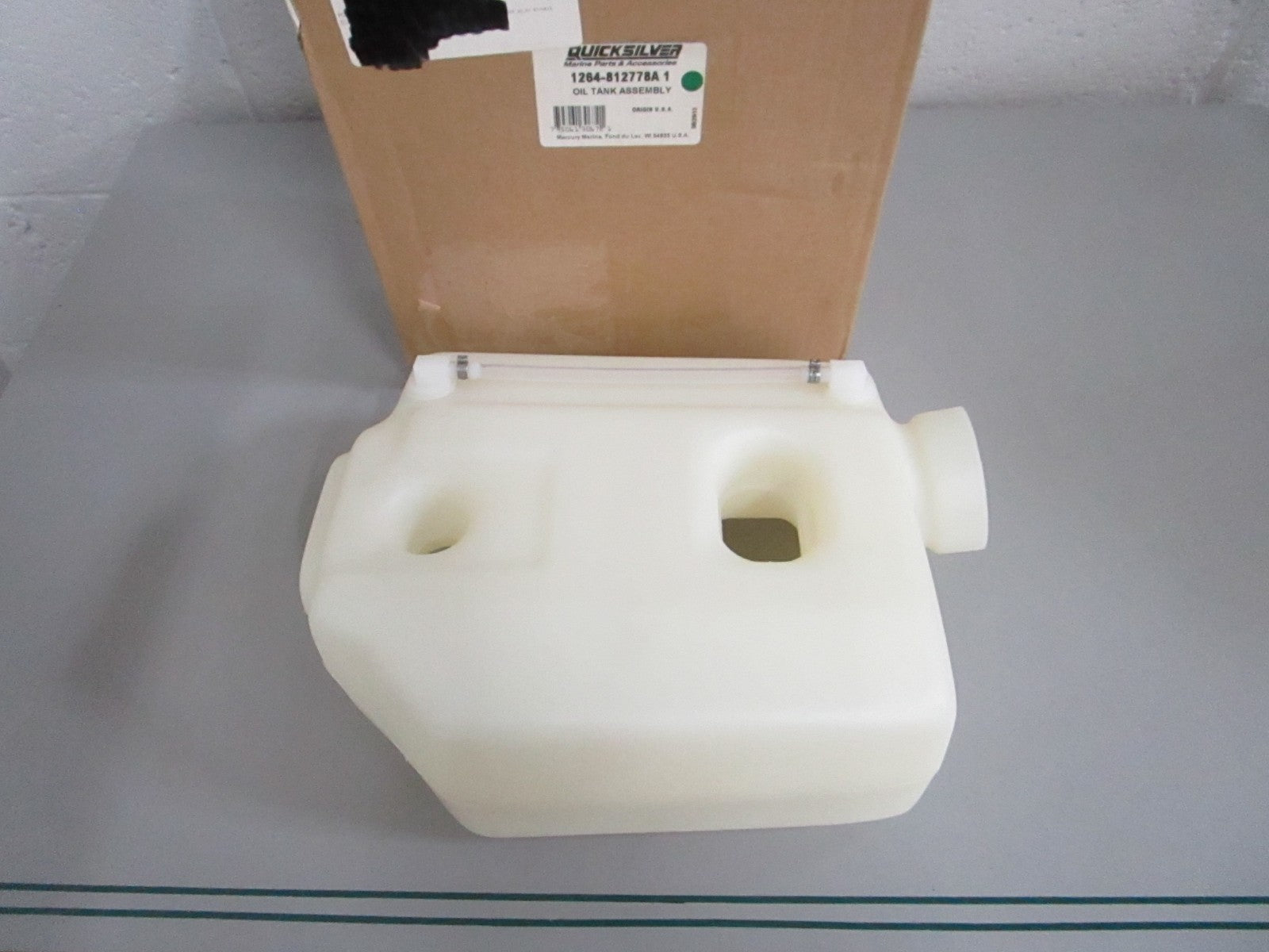 NEW OEM 1264-812778A1 Mercury Quicksilver Oil Tank Assy 0820
